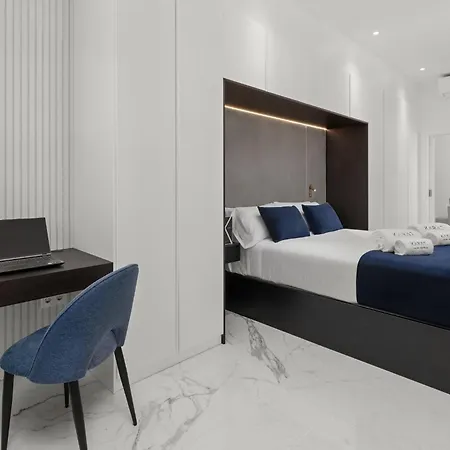 7 Luxury By Karat * Santa Cruz de Tenerife
