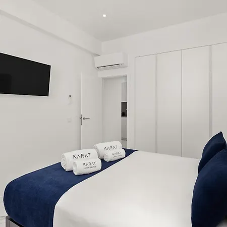 7 Luxury By Karat