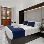 7 Luxury By Karat *