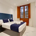 7 Luxury By Karat Apartment